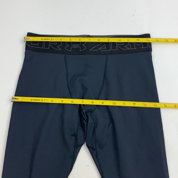 Under Armour Compression Leggings Size Medium Black waist band New NWOT - Picture 11 of 13
